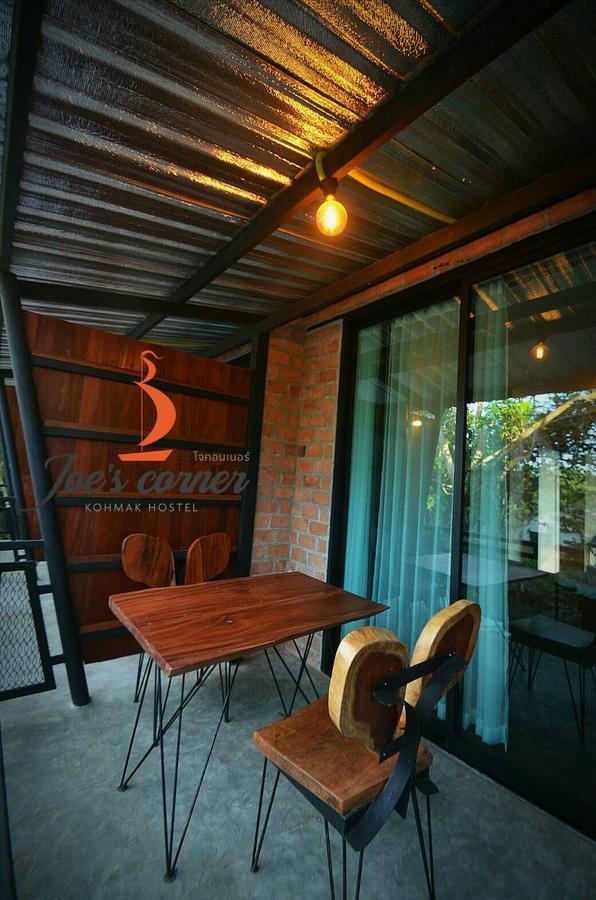 Hôtel Joe'S Corner Kohmak à Koh Mak Extérieur photo